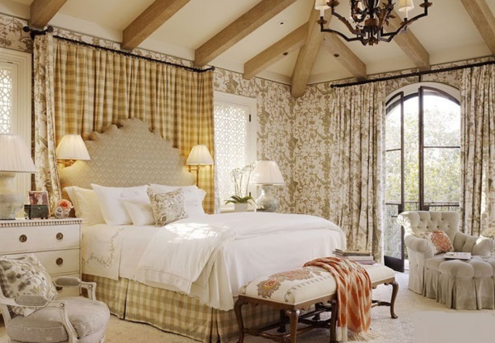 French Bedroom Decorating Ideas
