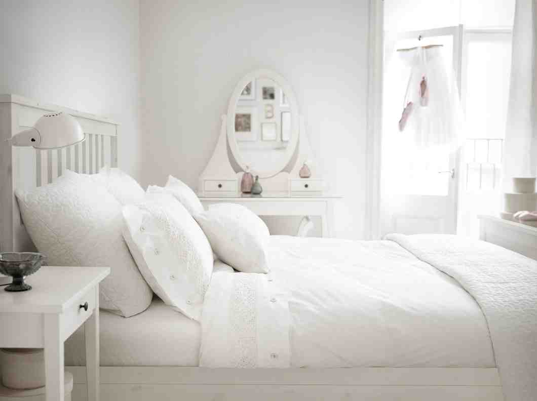 Ikea White Bedroom Furniture Decor Ideas