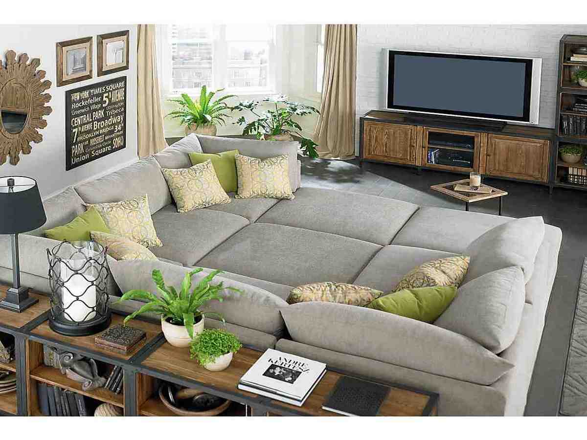 How To Decorate A Small Living Room On A Budget - Decor ...