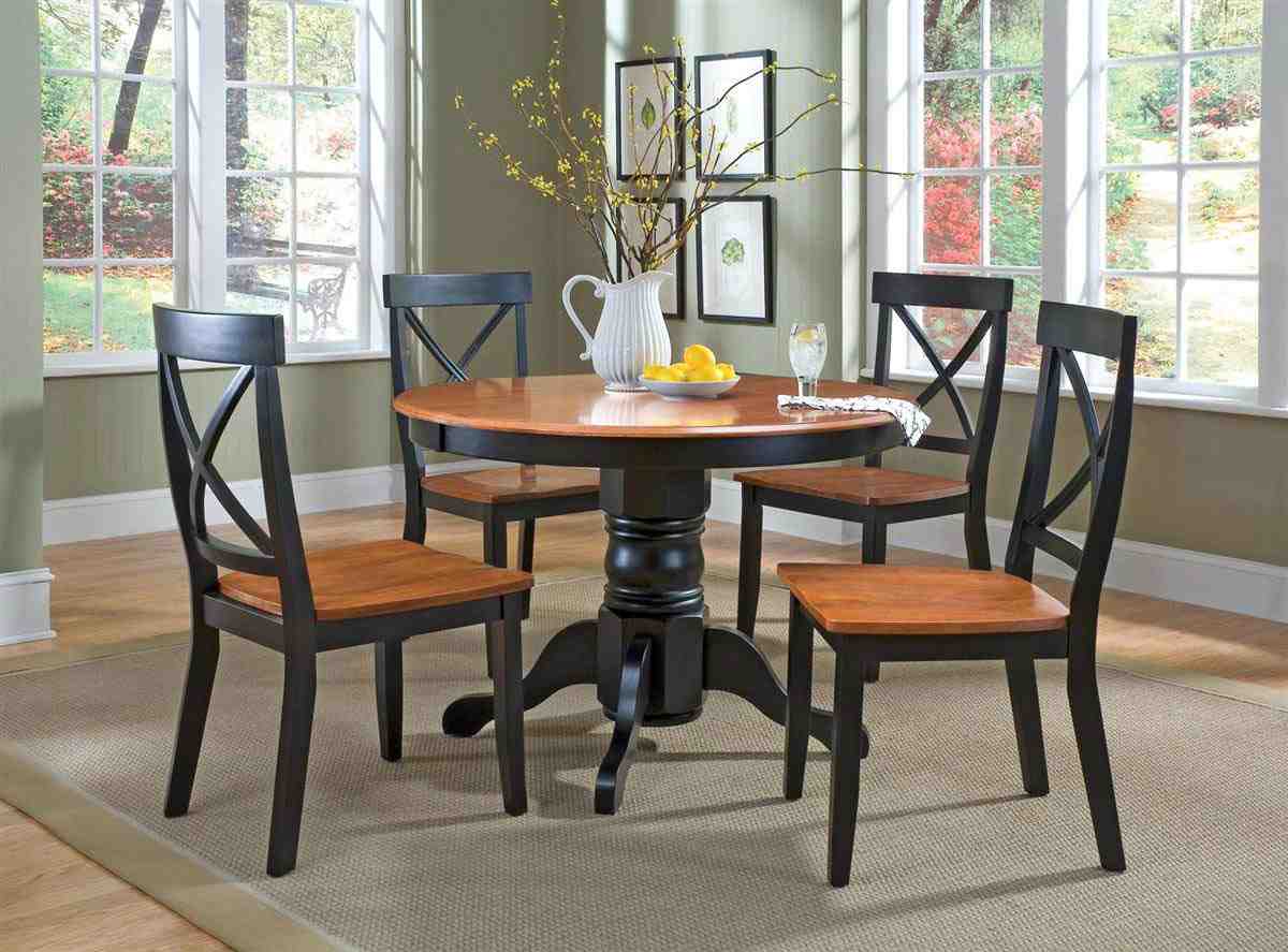Small Dining Room Decorating Ideas 2024